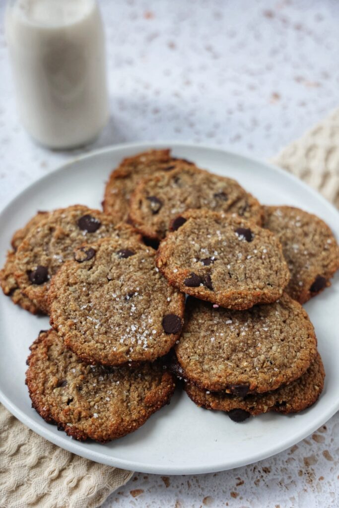a plate of vegan chewy chocolate chip cookies.