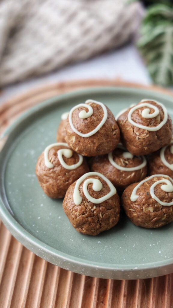 12 vegan high protein snack ideas: cinnamon roll bites