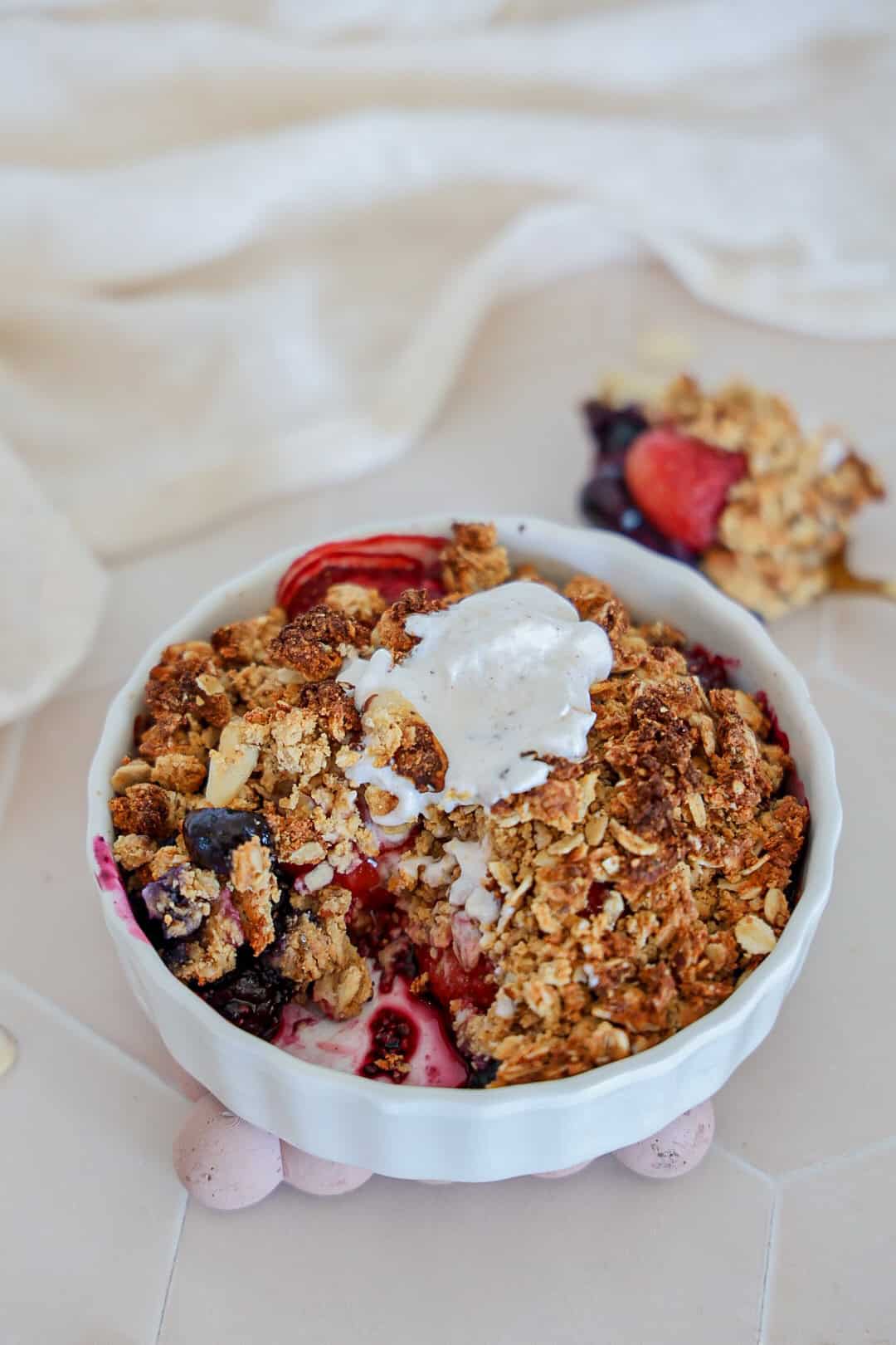 Breakfast Crumble - danishealthyeats.com