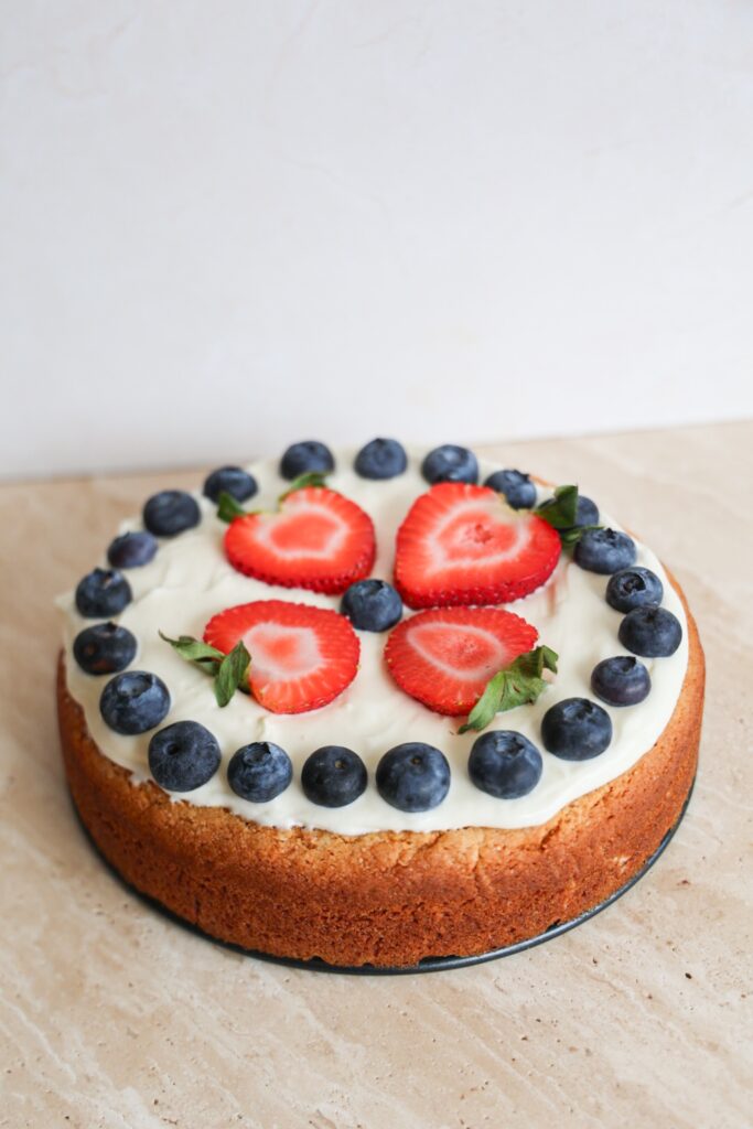 gluten-free sugar cookie fruit pizza cake.