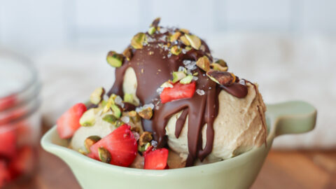 Vegan pistachio ice cream (ninja creami option) - danishealthyeats.com