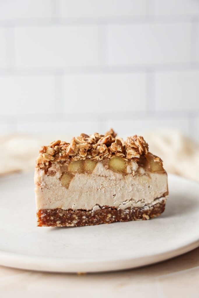 No Bake Caramel apple crumble cheesecake