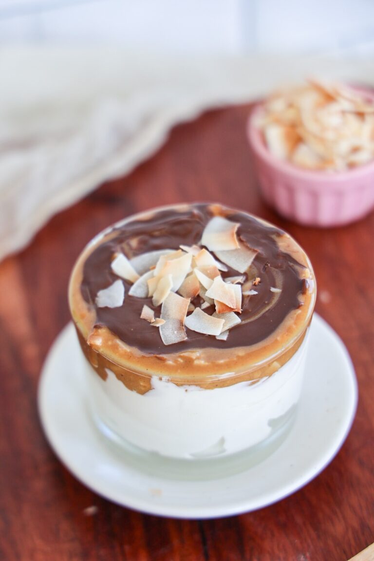 Yogurt bowl Recipe (Almond joy)