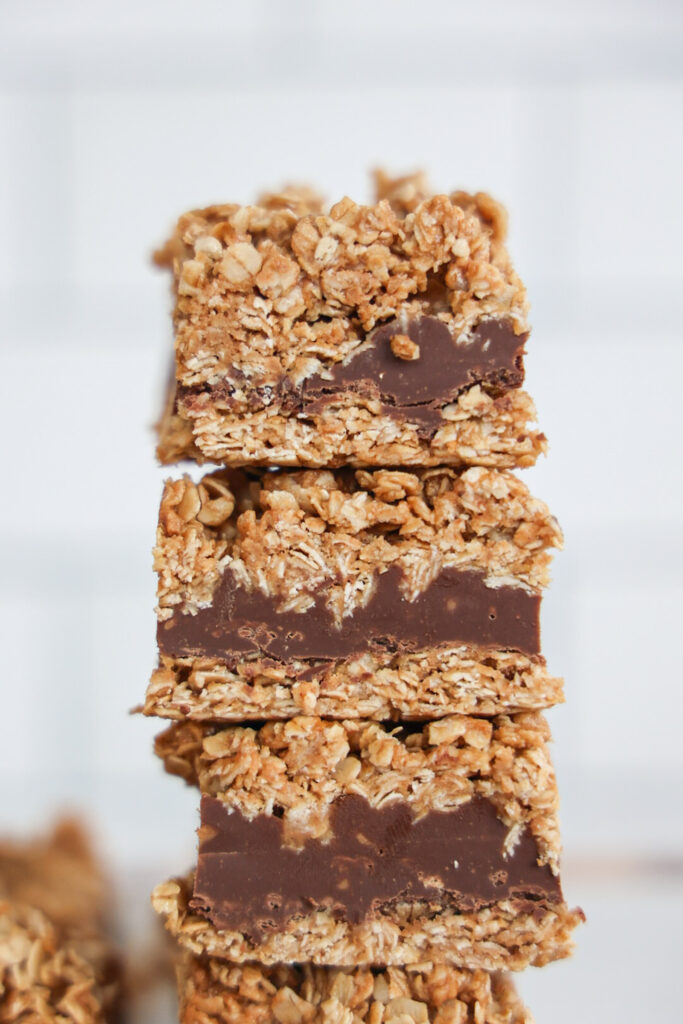No bake peanut butter Oatmeal fudge bars