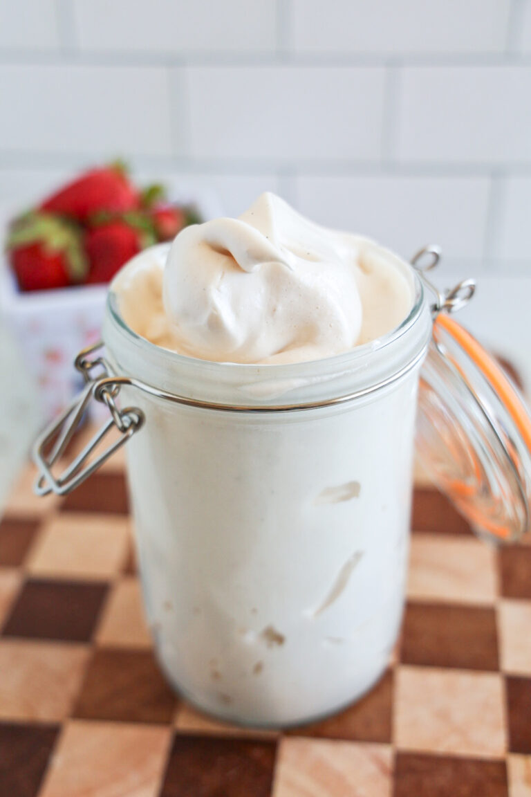 Homemade marshmallow fluff (without corn syrup)