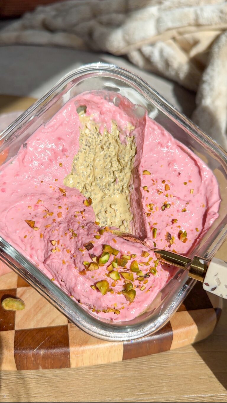 Pistachio chia pudding