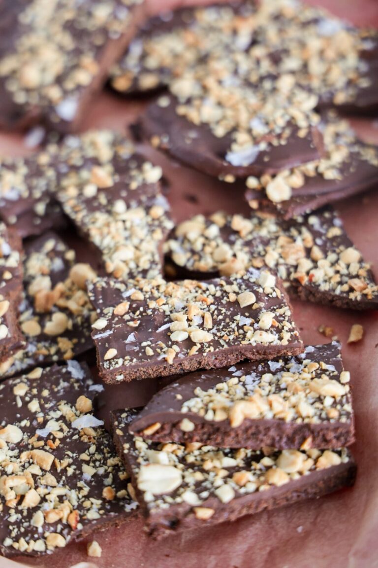 Protein brownie bark