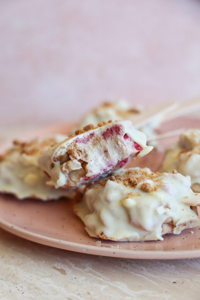 vegan Strawberry Shortcake yogurt pops