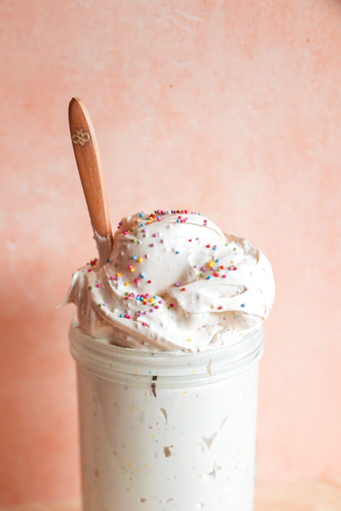 Healthy, paleo marshmallow fluff without corn syrup.